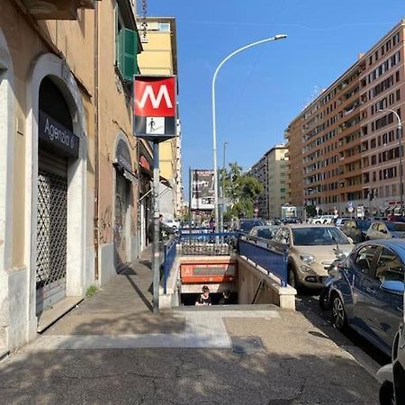 Luminoso Monolocale A 2 Passi Dalla Metro A Apartment Rome Exterior photo
